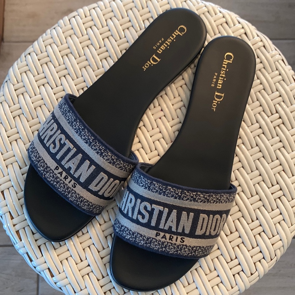 Christian Dior Slides size 41-great condition!